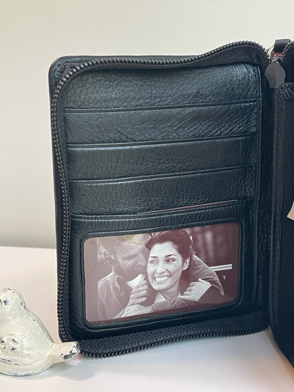 Brighton Vintage Leather Palm Organizer Case - Picture 7 of 16